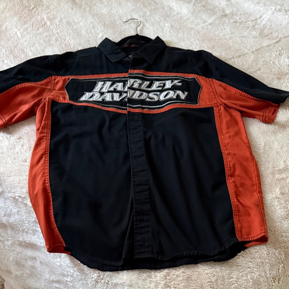 Harley-Davidson Men's Bold Black and Orange Button Down